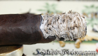 Illustration for article titled Cigar Review: CAO Flathead V554 Camshaft